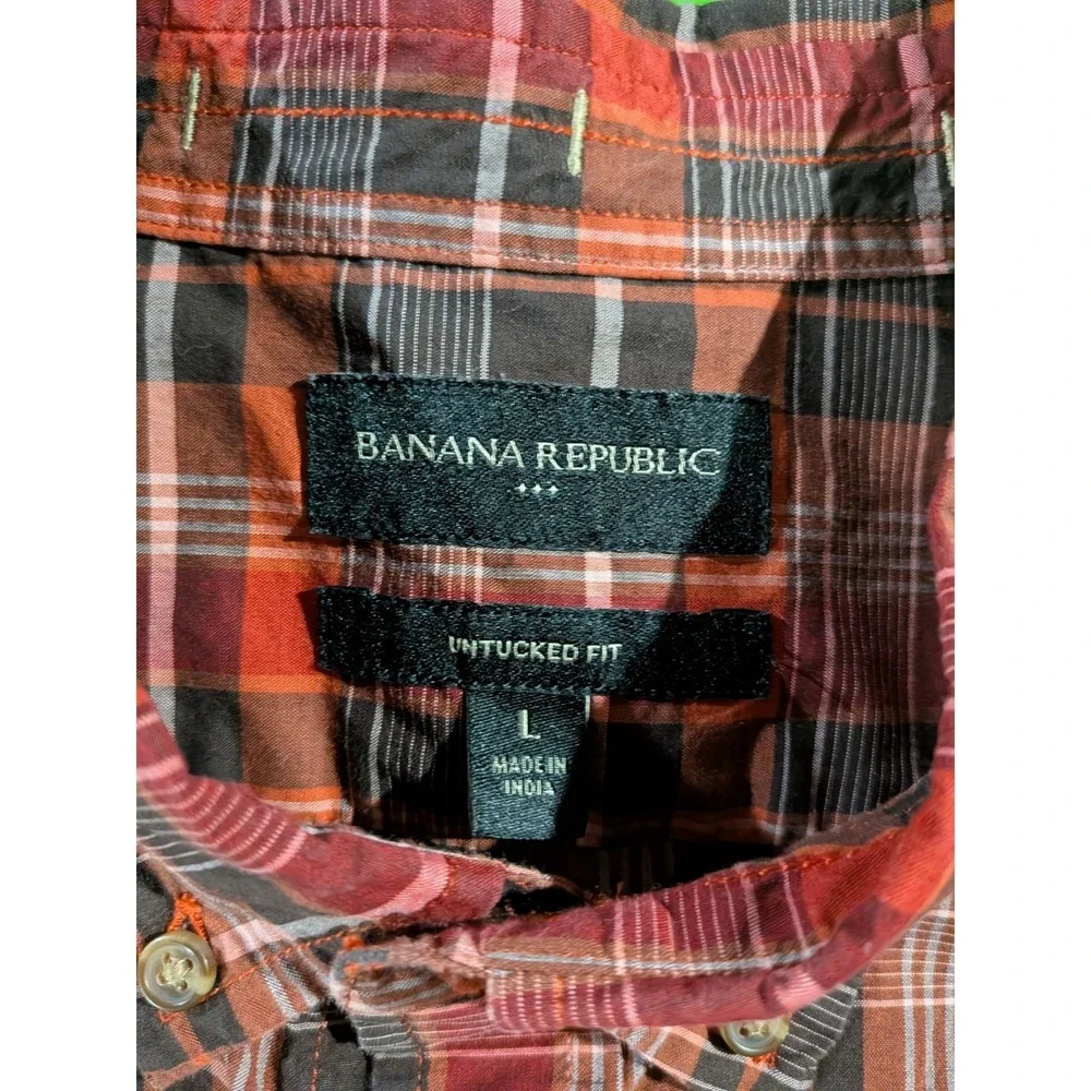Banana Republic Shirt Mens Large Red Plaid Slim Fit Untucked Organic Button Down